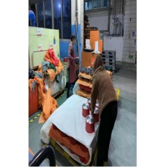 浙江省 臺州 玉環(huán) 蘇泊爾    普工 :女18-45歲，男18-50歲 另急招10拋光工